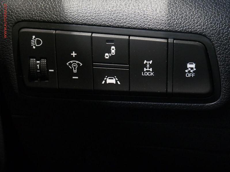 Hyundai Tucson (2020) 2.0 CRDi, ČR, N-Line, AT - fotka 19 z 21
