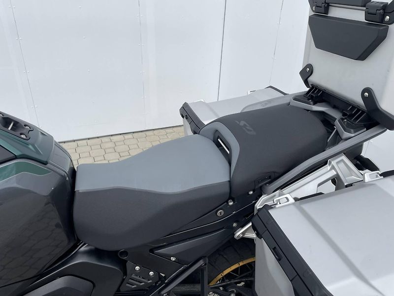 BMW (2026) R 1300 GS Adventure - fotka 10 z 15