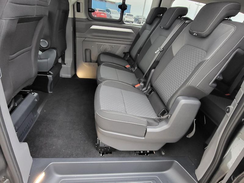 Volkswagen Caravelle (2025) Life 2,0 TDI 8AUT DR- nové - fotka 15 z 26