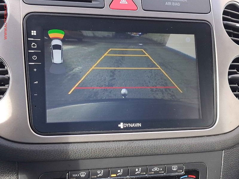 Volkswagen Tiguan (2011) 2.0 TDi 4x4, Team, bixen - fotka 18 z 19