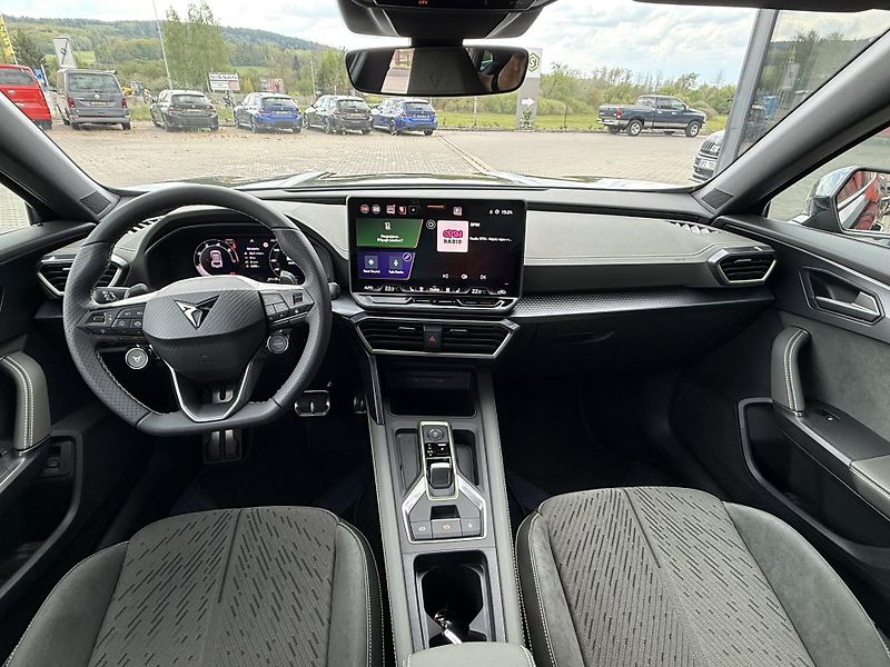 Cupra Formentor (2026) 2.0TDI TRIBE 150k DSG ZÁRUKA 5 - fotka 15 z 45