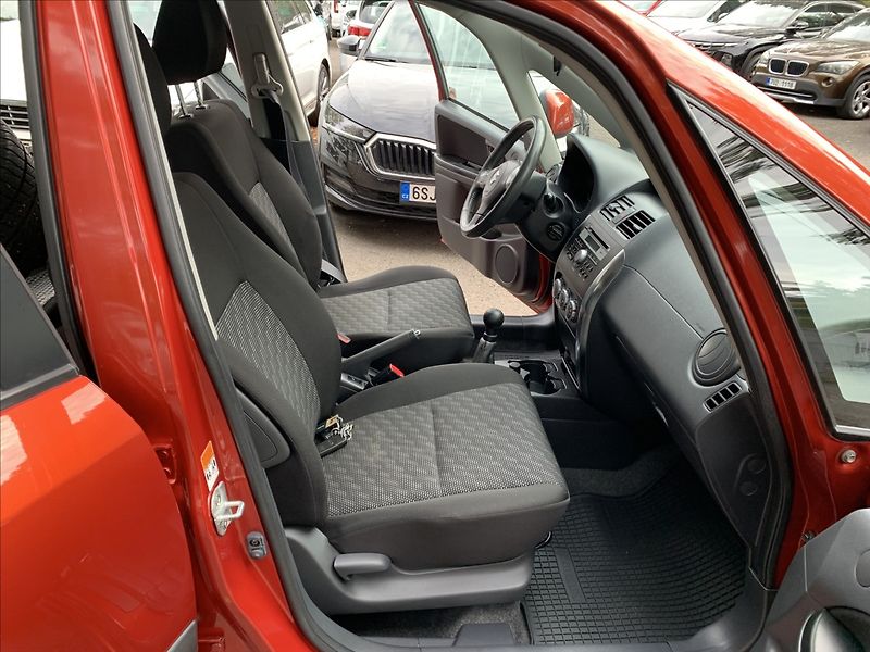Suzuki SX4 1,6 i ČR,SERVISKA - fotka 12 z 16