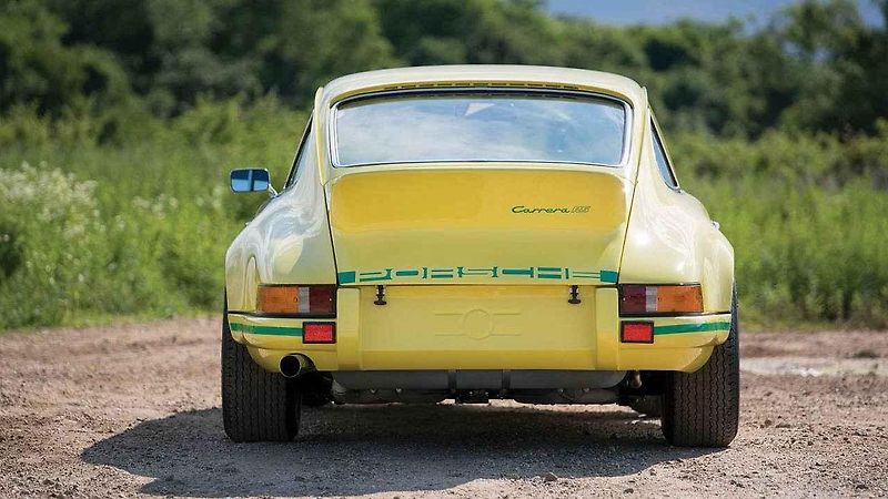 Porsche 911 Carrera RS 2.7 Lightweight.