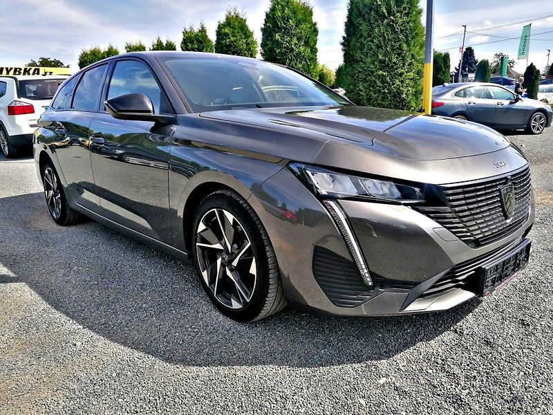 Peugeot 308 (2022) 1.5 BlueHdi Allure A/T - fotka 3 z 29