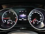Volkswagen Touran (2017) 2.0 TDI, Automat, Navi - náhled 11