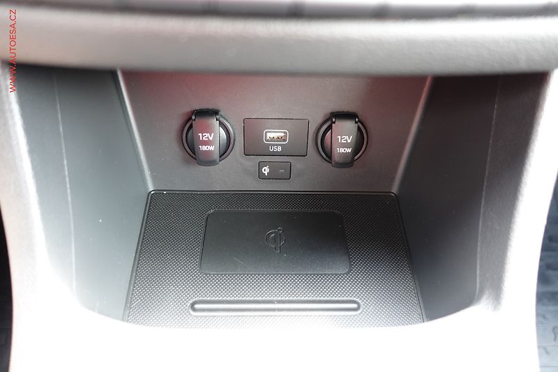 Hyundai i30 (2021) 1.5 T-GDi 48V, Smart - fotka 19 z 24