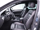 Volkswagen Passat R-line 2,0 TDI 140kW DSG CZ DP - náhled 11