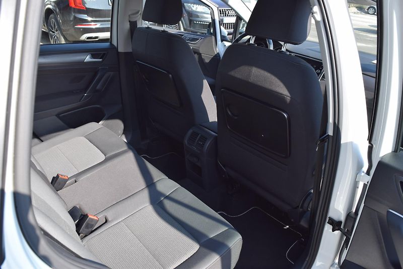 Volkswagen Golf Sportsvan (2020) 1.5TSI EVO 110kw DSG LED TAŽNÉ - fotka 46 z 48