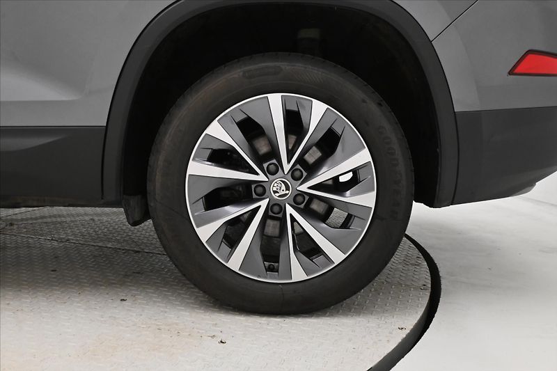 Škoda Kodiaq 2,0 TDI 110kW DSG Ambition Zár - fotka 32 z 32