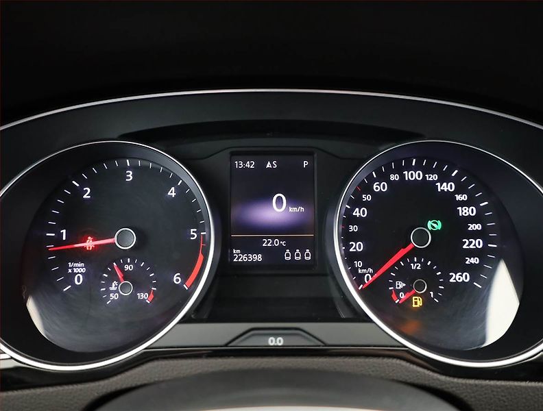Volkswagen Passat (2016) Highline 2.0 TDI, Automat - fotka 9 z 19