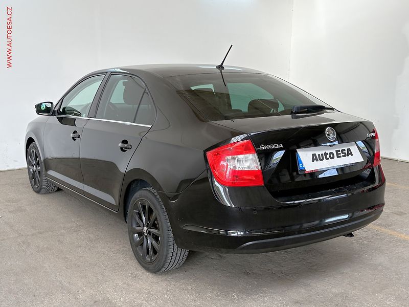 Škoda Rapid (2018) 1.0 TSI, ČR, DSG, kamera - fotka 6 z 15