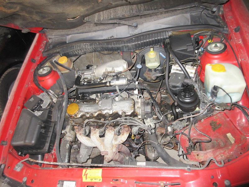 Opel Calibra (1996) 2.0 - fotka 3 z 13