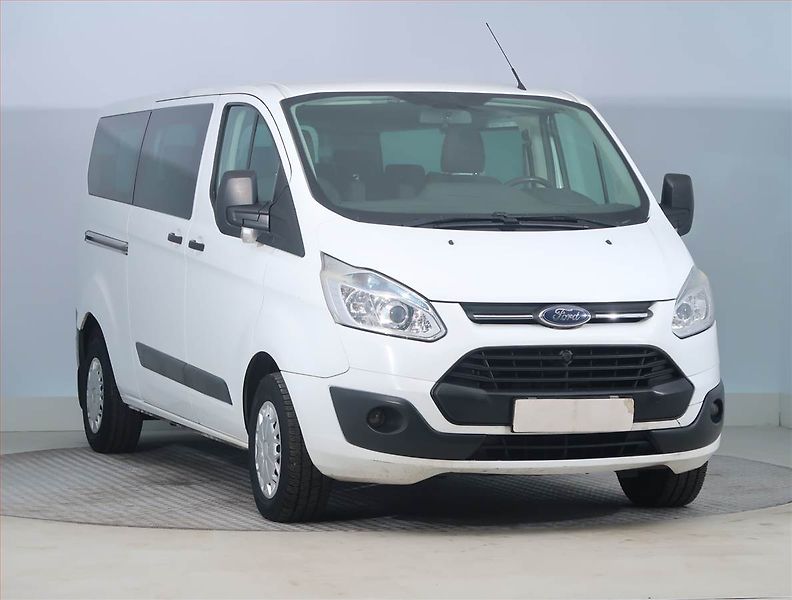 Ford Transit Custom (2014) 2.2 TDCI, Bus, 9Míst - fotografie inzerátu