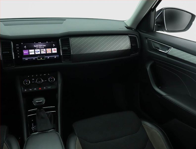 Škoda Kodiaq (2023) 1.5 TSI - fotka 8 z 16