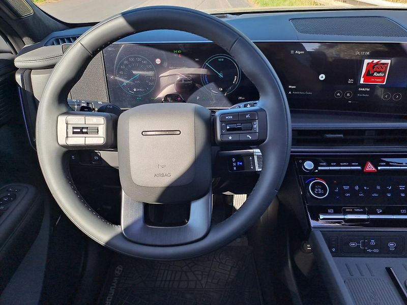 Hyundai Santa Fe (2025) 1,6 T-GDI HEV 6AT 4×4 MR25 - fotka 15 z 18