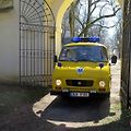 Kulatá světla, blýskající se chromy, brumlavé motory. Majitelům historických skvostů vyšla jejich první letošní projížďka na jedničku.