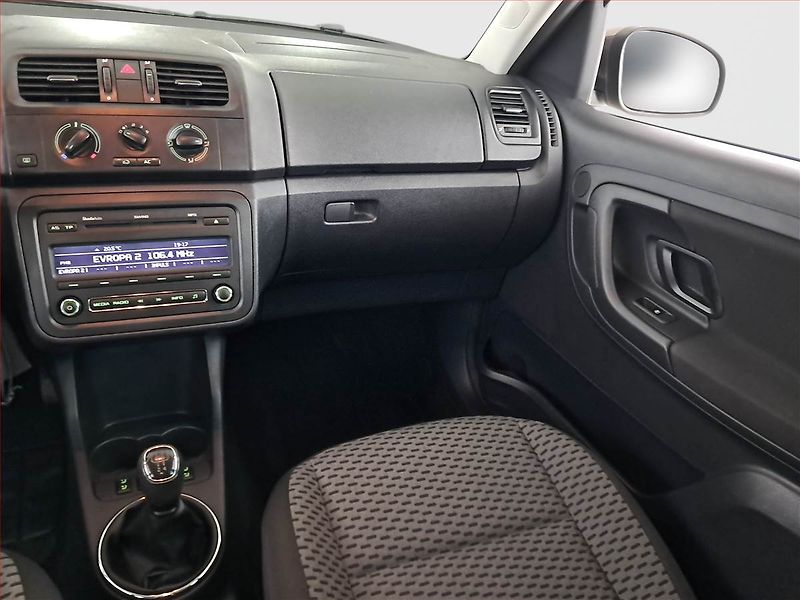 Škoda Roomster (2013) 1.2 12V, Serv.kniha - fotka 8 z 18