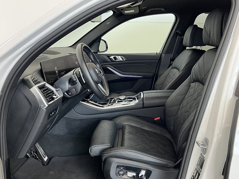 BMW X5 xDrive30d M-Sport Pro 360 Vent - fotka 7 z 13
