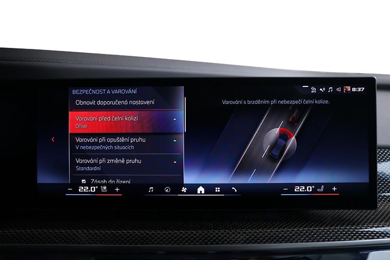 BMW i7 M70 - fotka 13 z 38