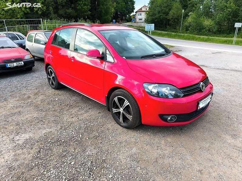 Volkswagen Golf Plus 2.0TDI,KRÁSNÝ,VÝBAVA,135KM - fotka 1 z 25