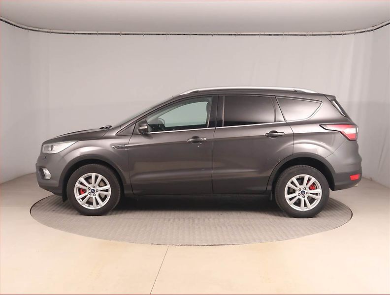 Ford Kuga (2018) Titanium 1.5 TDCi, Navi - fotka 3 z 15