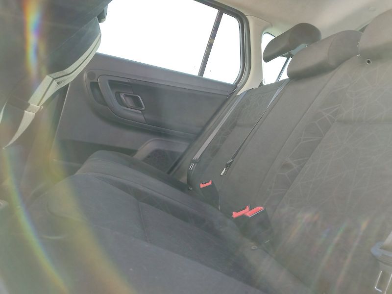 Škoda Fabia (2012) Combi Ambition 1,2 Tsi 63 kw - fotka 17 z 25