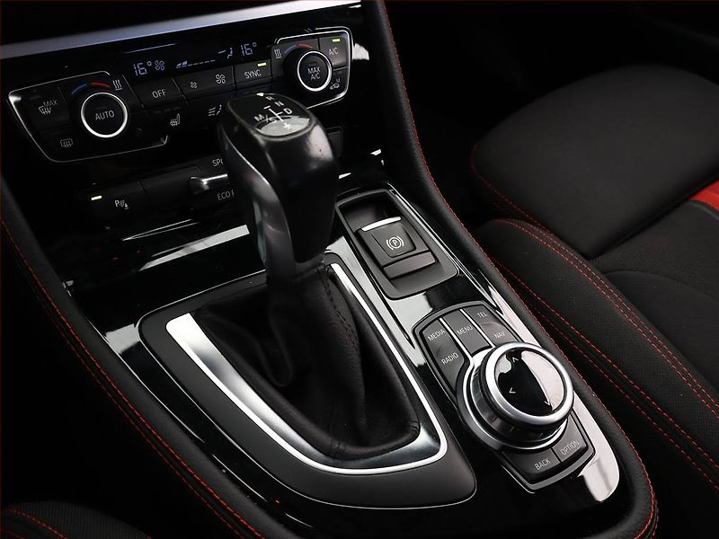 BMW Řada 2 (2019) 216d Active Tourer, Automat - fotka 11 z 18