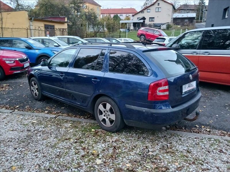 Škoda Octavia 1,9 TDI 77 Kw KOMBI, TAŽNÉ - fotka 4 z 17