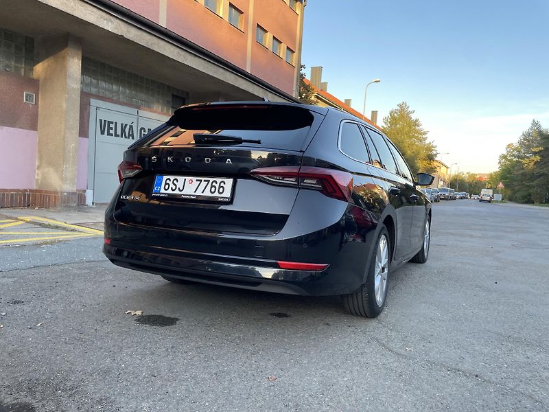 Škoda Octavia (2021) 2.0 TDi Style M6 TOP LED - fotka 5 z 14
