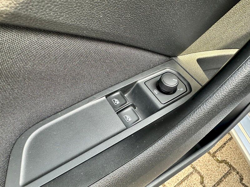 Škoda Scala (2022) 1.0 TSI 81kW AmbitionPlus DSG - fotka 8 z 22