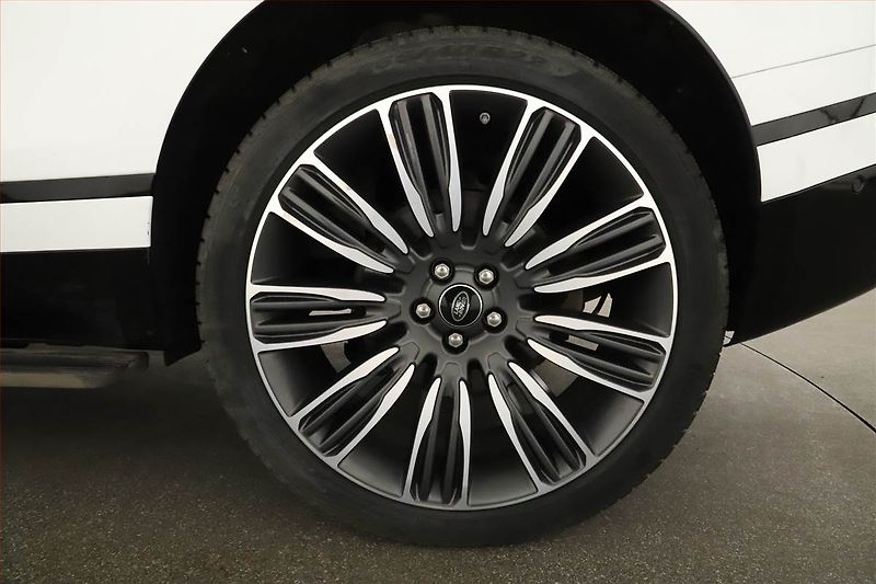 Land Rover Range Rover Velar (2018) D240 - fotka 20 z 20