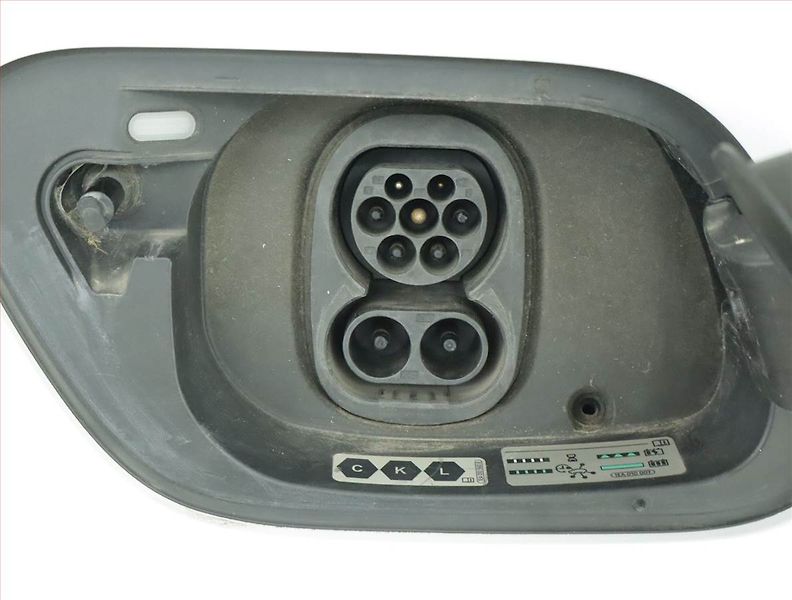Volkswagen ID.5 (2023) Pro Perf. (82 kWh), SoH 93% - fotka 22 z 23