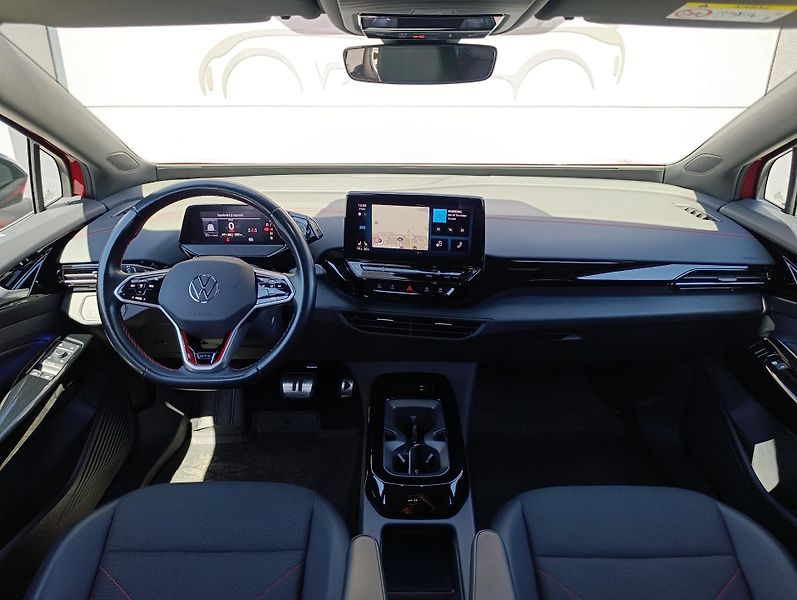 Volkswagen ID.4 GTX 220kW 4MOTION 82kWh - fotka 21 z 32