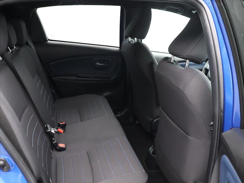 Toyota Yaris 1,5 VVT-i 82kW CZ Tažné Aut.kl - fotka 13 z 31