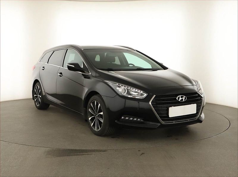 Hyundai i40 (2017) 1.7 CRDi, Serv.kniha, Navi - fotografie inzerátu