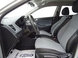 Hyundai i20 (2015) 1.2i,1majČR,s.kniha,klima - náhled 11