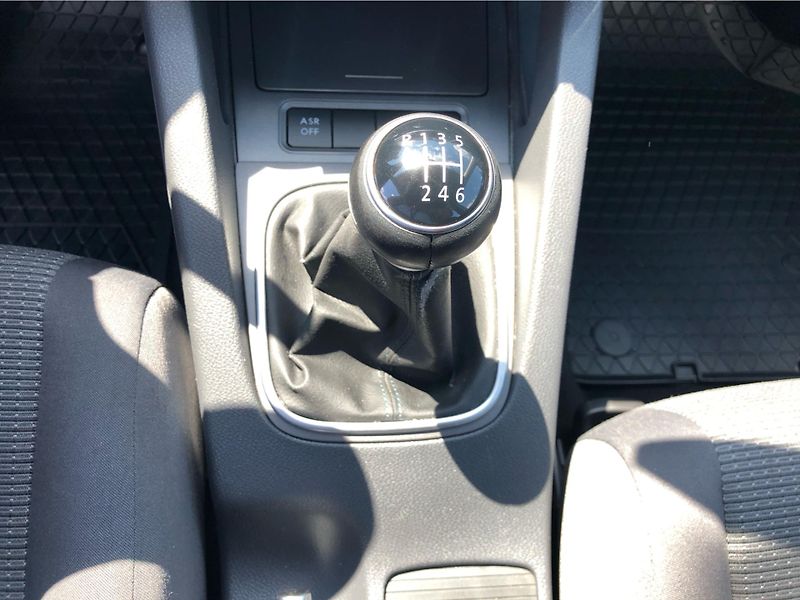 Volkswagen Golf A Variant 1.4 TSi TRENDLINE - fotka 20 z 27