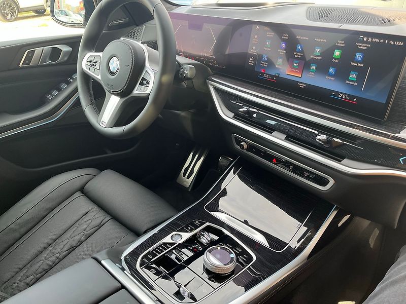 BMW X7 40ix Nezávislé Ventilace Masáž - fotka 14 z 27