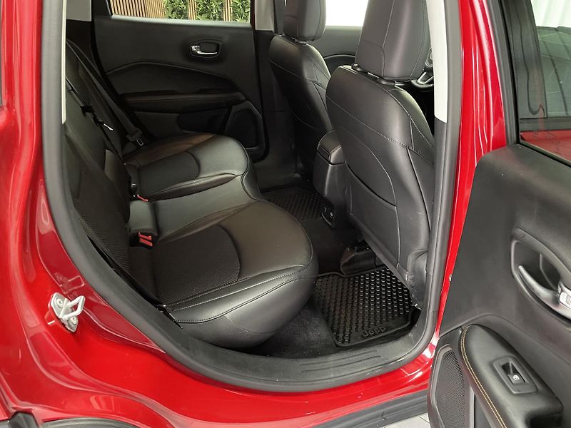 Jeep Compass 1.4 T ČR NAVI  1.MAJ. SERVISKA - fotka 16 z 30