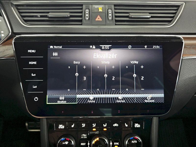 Škoda Superb (2022) 2.0TDi 147kW 4X4 DSG SCOUT - fotka 17 z 34