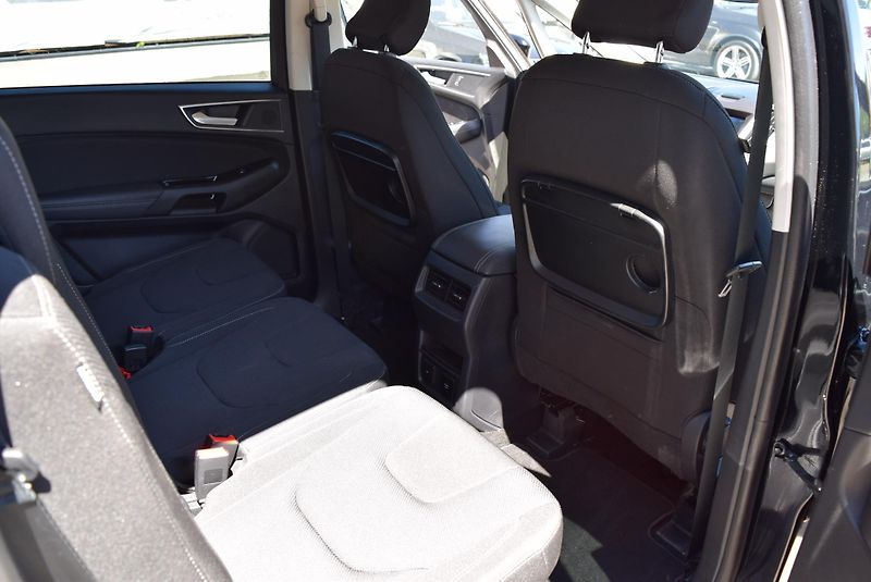 Ford S-MAX (2019) 2.0TDCi 110kw TITANIUM LED KAM - fotka 43 z 50