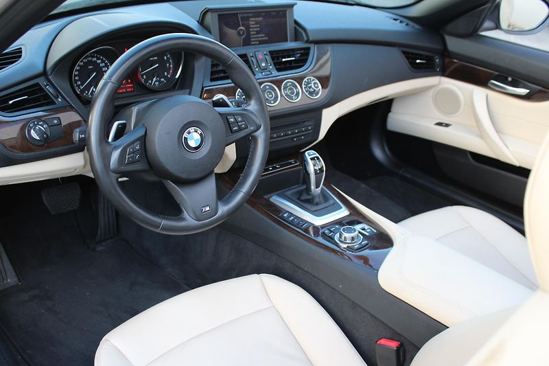 BMW Z4 sDrive28i - fotka 4 z 20