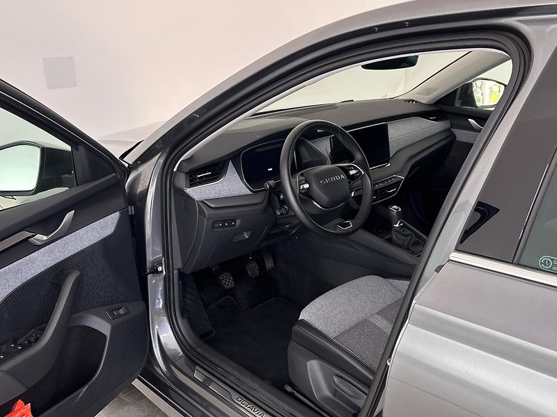 Škoda Octavia Top Selection - fotka 6 z 28