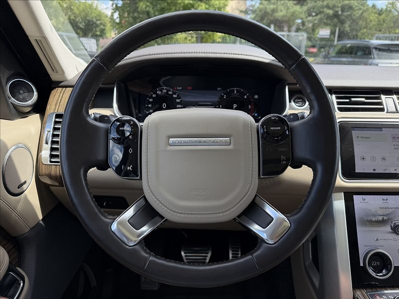 Land Rover Range Rover 4,4 V8 Autobiography - fotka 13 z 31
