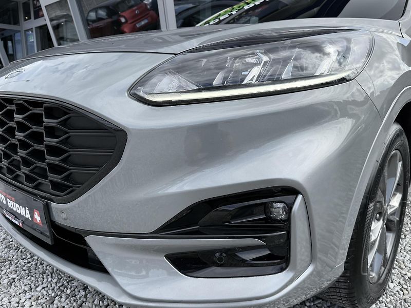 Ford Kuga 2,5 Duratec ST-Line Automat  - fotka 3 z 37