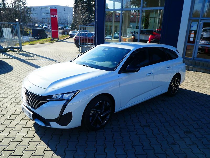 Peugeot 308 (2024) SW ALLURE BHDi 130 S&S EAT8   - fotka 3 z 17
