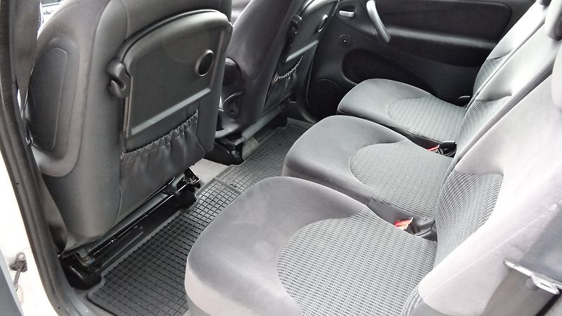 Citroën Xsara Picasso 1.6HDi žádná koroze+zim.pneu  - fotka 6 z 10