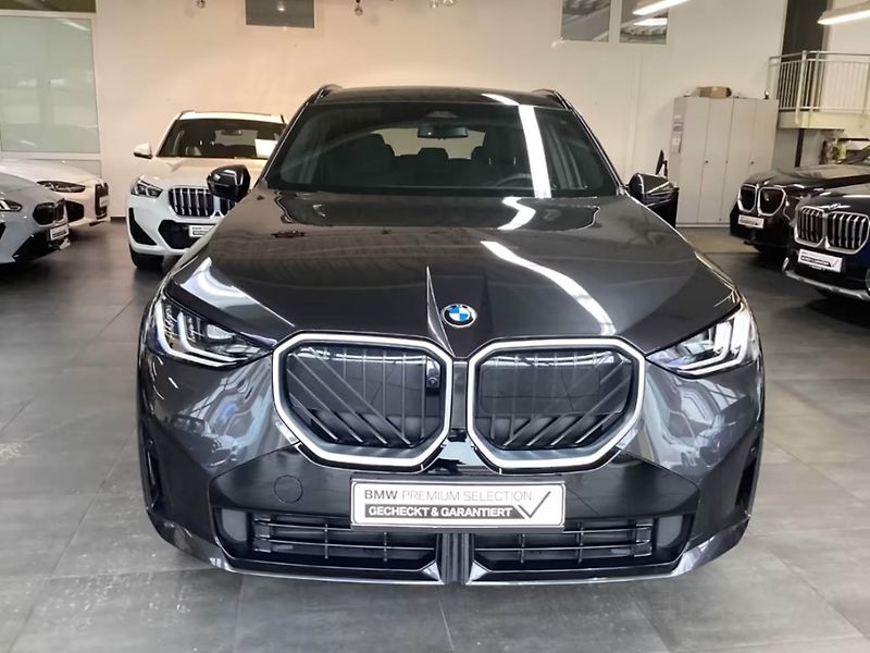 BMW X3 xDrive20d M-Sport 360 HuD Pano - fotka 3 z 22