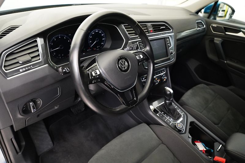 Volkswagen Tiguan - fotka 5 z 6