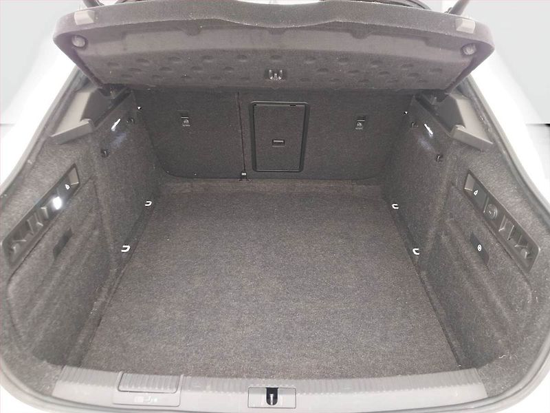 Škoda Superb (2019) Sportline 2.0 TDI - fotka 14 z 25